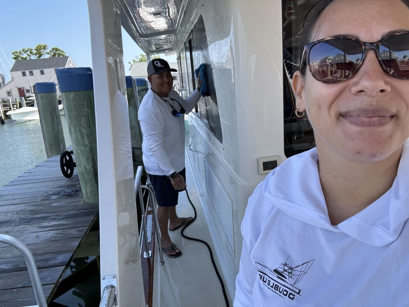 Yacht detailing service